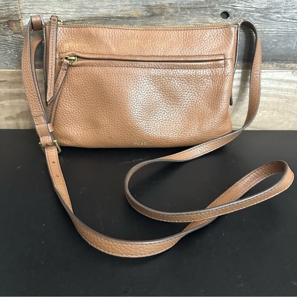 Fossil Gemma Tan/Brown Pebbled Leather Crossbody Handbag Purse Shoulder Bag - Picture 1 of 10